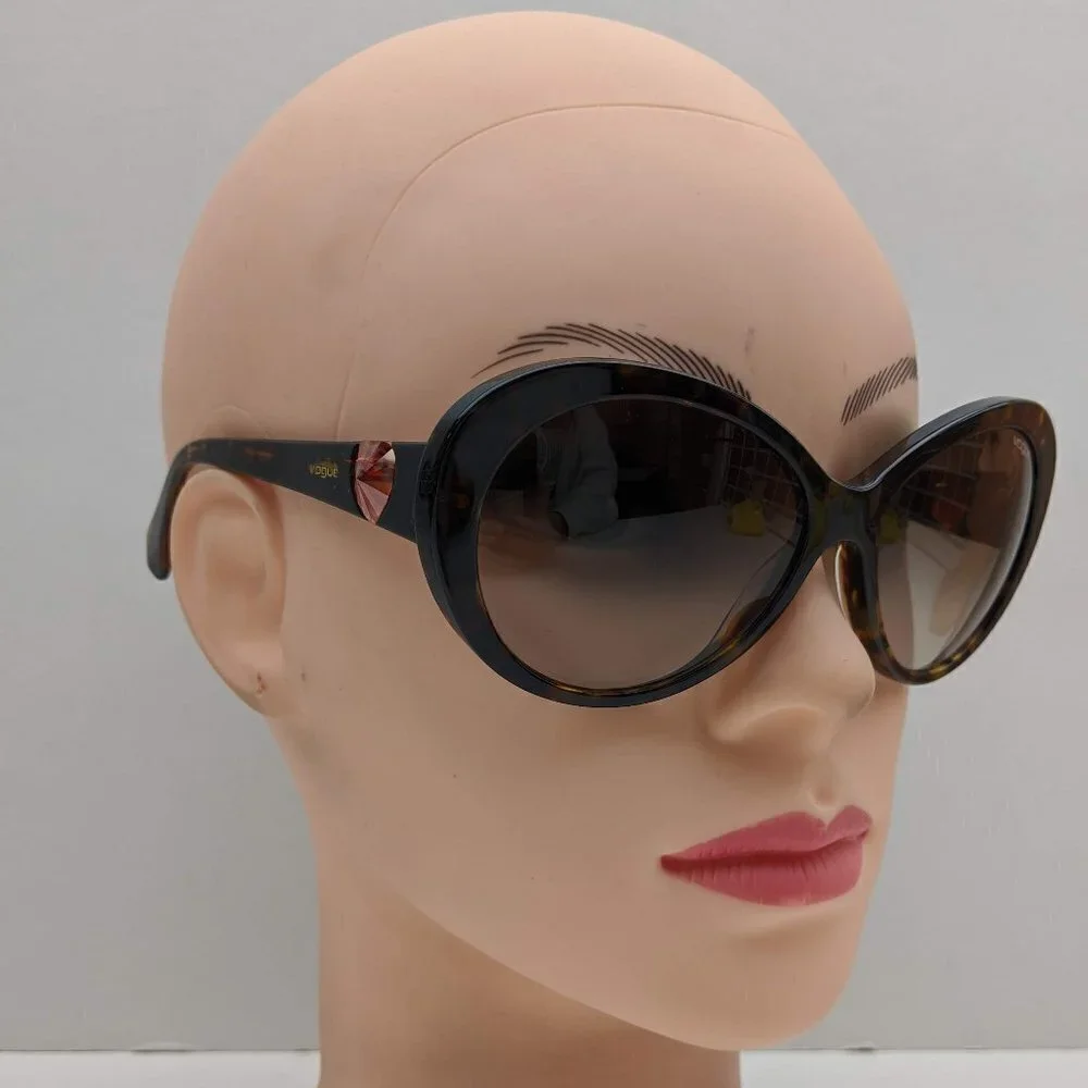 🕶️Vogue VO2792S-B Sunglasses 57/16 135 /KAI307🕶️​